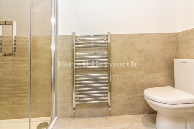 Bedroom 2 en suite