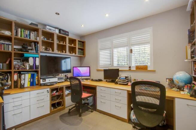 Photo 11