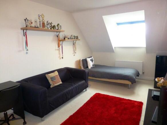 Photo 12