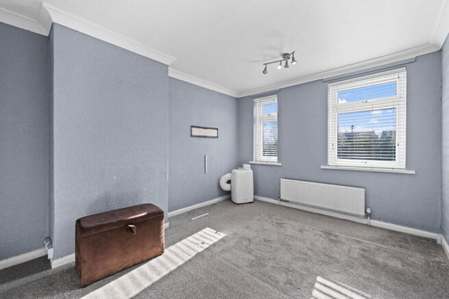 3 bed Semi-Detached for sale Image 12