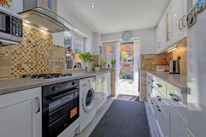 Fitted Kitchen