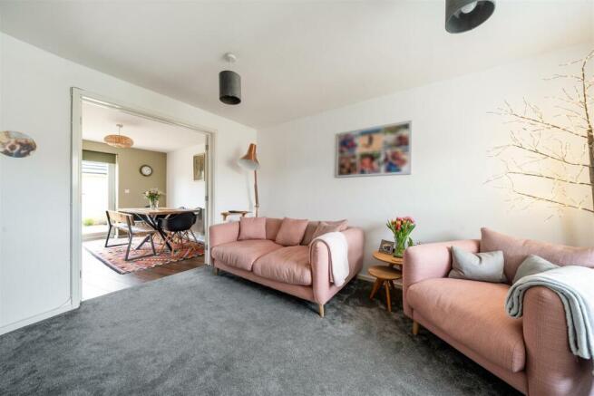 1089871 (3).jpg