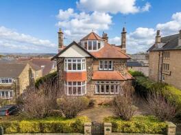 Westholme, Harlow Oval, Harrogate HG2 0DR