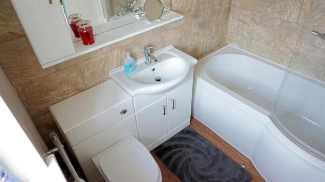 LUXURY FIRST FLOOR F