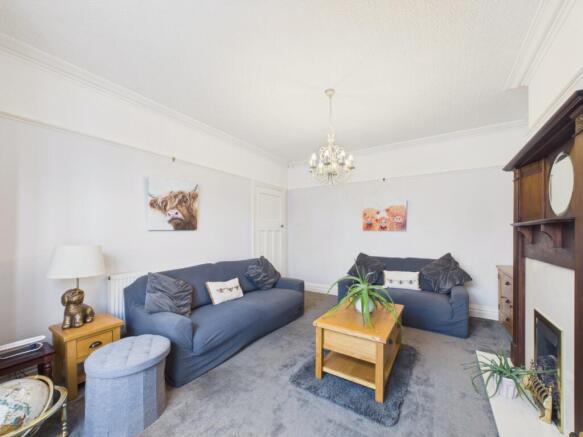 3 bed Semi-Detached for sale Image 6
