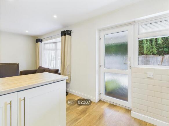 Kitchen & Living area