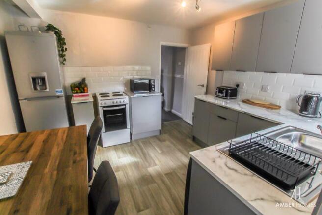 Kitchen 2