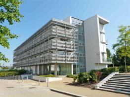 Flat 2, Kinnear Apartments, Chadwell Lane, Hornsey, London N8 7RB