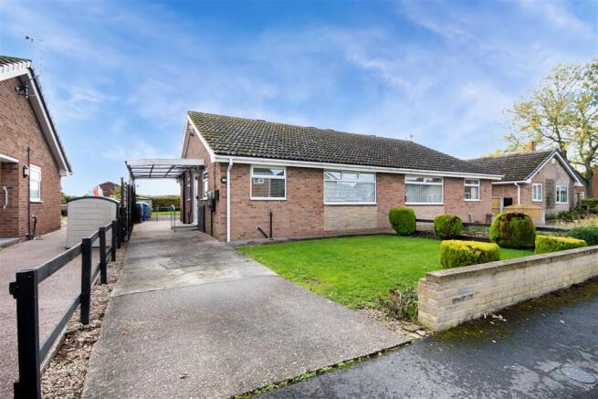2-bed semi-detached on 16 Birkdale Grove, Retford, Nottinghamshire DN22 7DS, £175,000