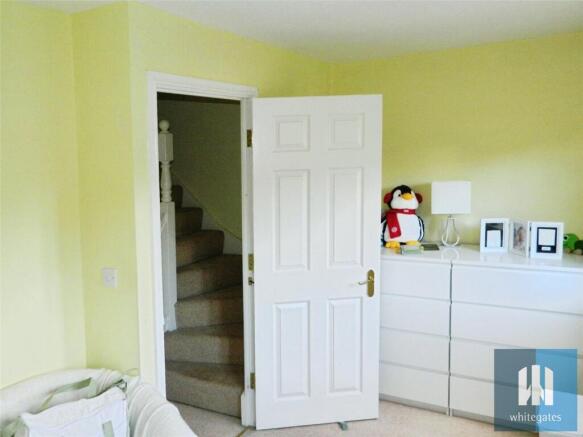 3 bed Terraced to rent Image 11