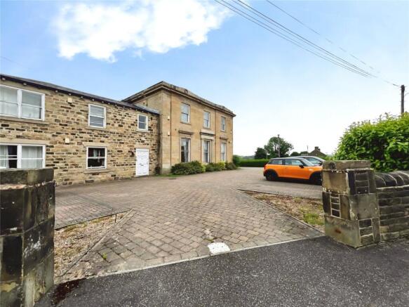 2 bed Apartment for sale Image 10