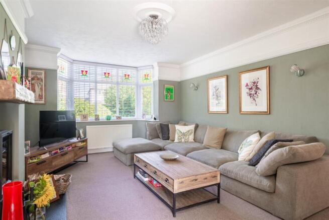 Living Room.jpg