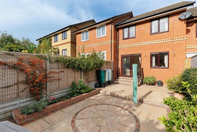 Low maintenance rear garden