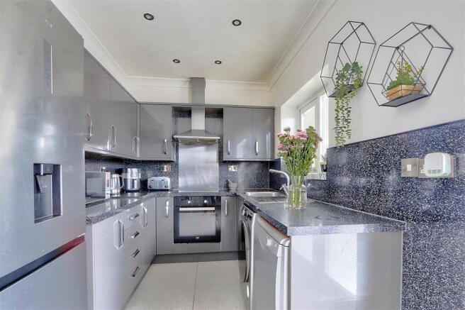 _MG_1833_4_5_Enhancer