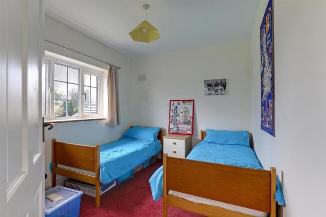 Bed4.jpg