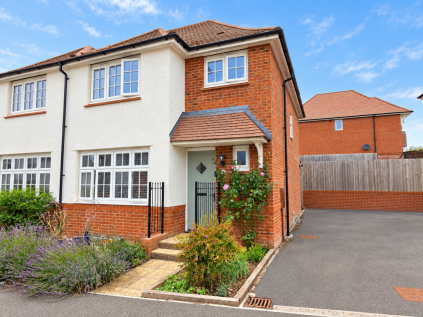 Hawkins Road , Exeter, EX1 3UW