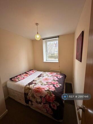 1 bed Flat to rent Image 5