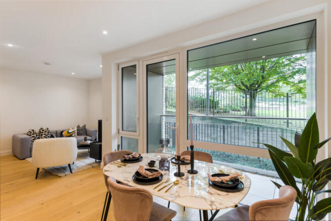 99050_Flat 1 Wrest House 27 Inglis Way (4).jpg