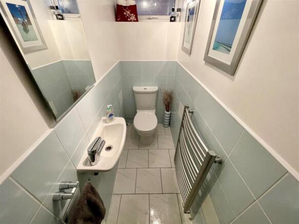 Downstairs WC.jpg