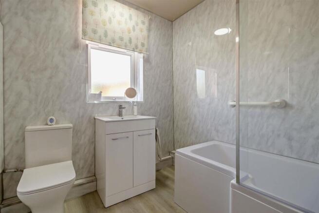 3 bed Semi-Detached for sale Image 9