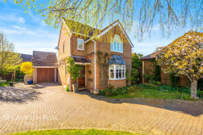 45, Carnation Drive, Winkfield Row, Bracknell RG42 7NT
