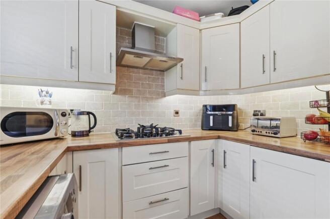 3 bed Detached for sale Image 9