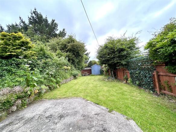 3 bed Detached to rent Image 9