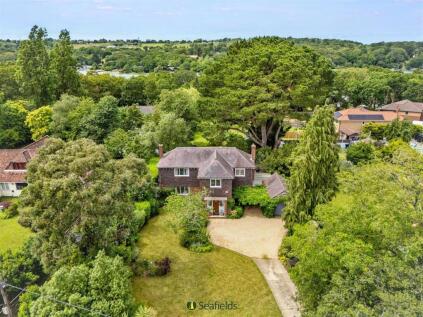 Fishbourne Lane, Ryde, PO33 4EX