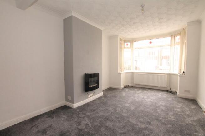 3 bed Terraced to rent Image 11