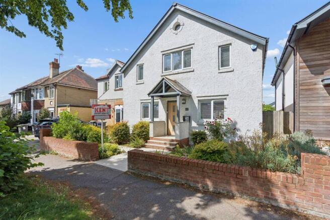 3-bed detached on Pier Avenue, Tankerton, Whitstable, £650,000