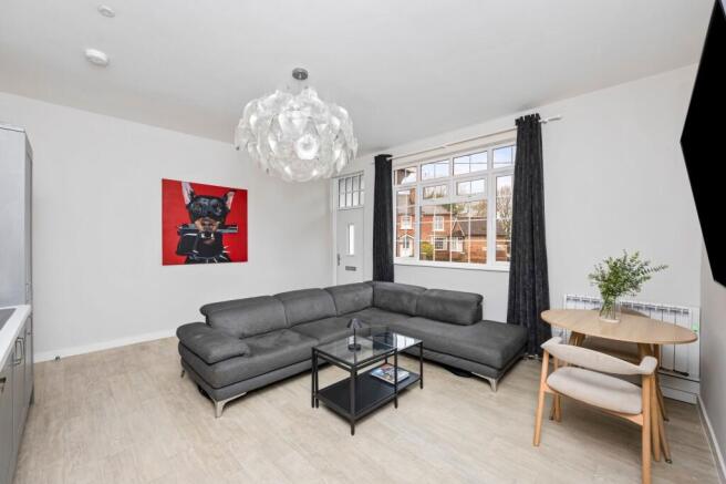 Kitchen/ dining / living area