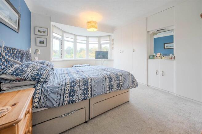 3 bed Semi-Detached for sale Image 6