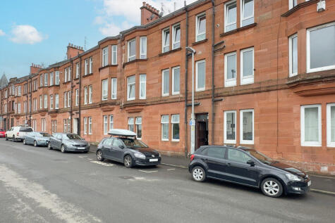 Gavinburn Place, Old Kilpatrick