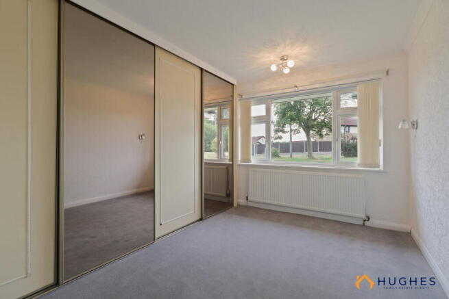 2 bed Semi-Detached Bungalow for sale Image 12