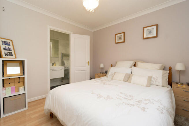 8 Olive Close (17 of 46)