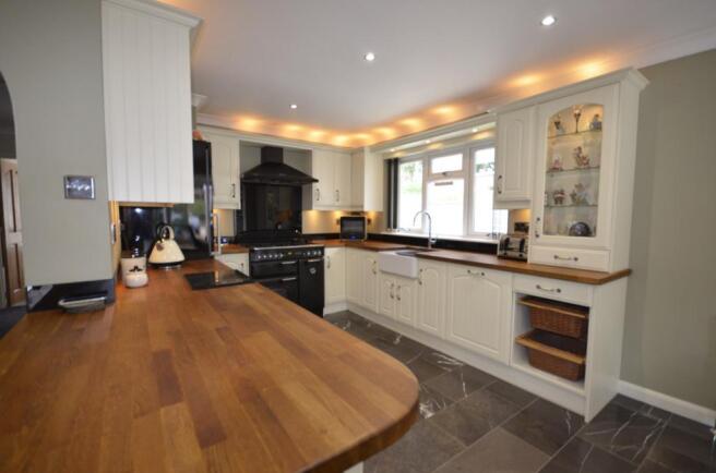Kitchen/Breakfast Ro