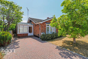 21, Cromwell Way, Witham CM8 2ES