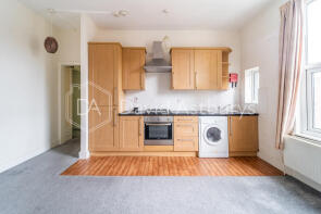 Flat 3, 2, Great North Road, Hornsey, London N6 4LX