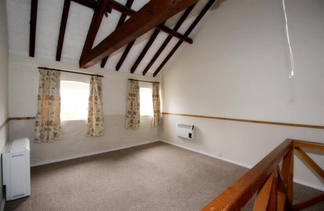 14990_Riverhead Cour