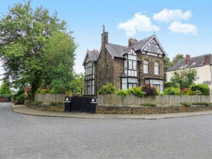 Cambridge Grove, Eccles, M30