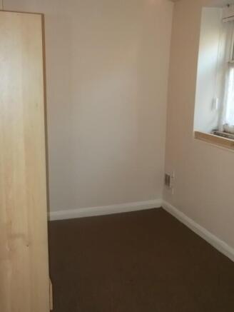 2 bed Terraced to rent Image 7
