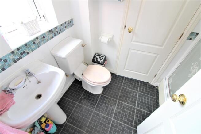 Jack & Jill En-suite
