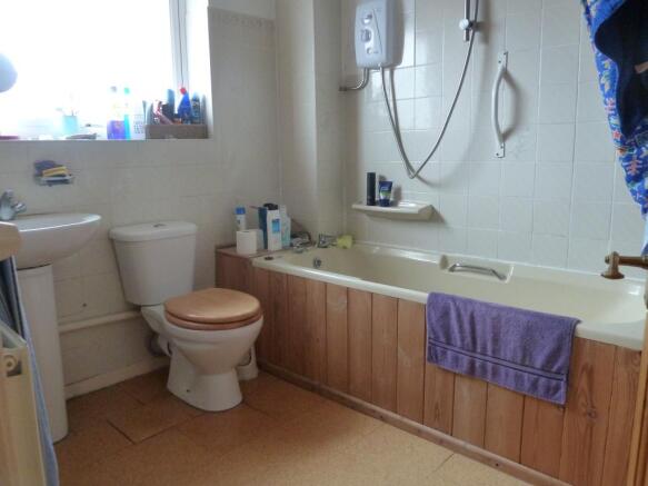 Photo 16