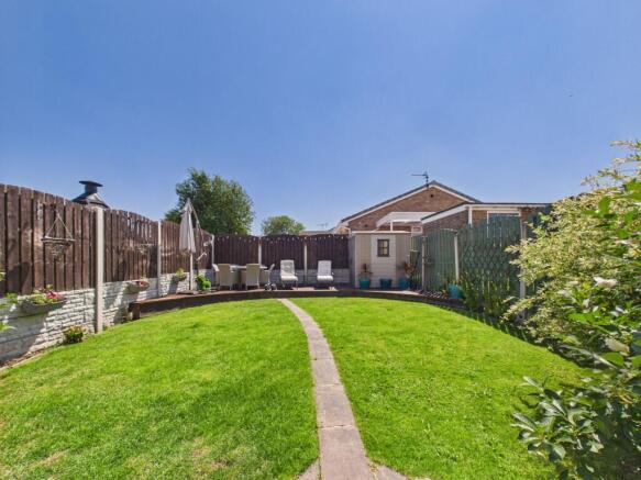 4 bed Detached for sale Image 4