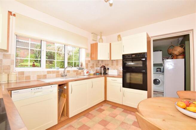 Kitchen/ Breakfast Room