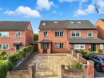 Willingale Road, Loughton, IG10