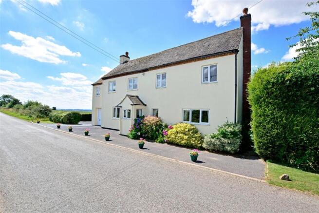 Pats Cottage fpz1722