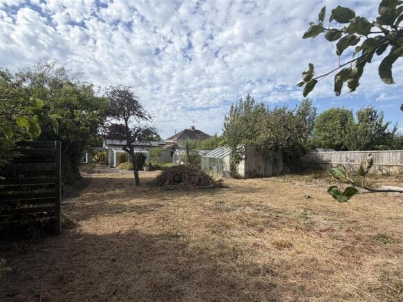 West Yelland, Barnstaple photo 4