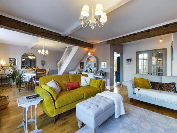Lounge / Dining Room