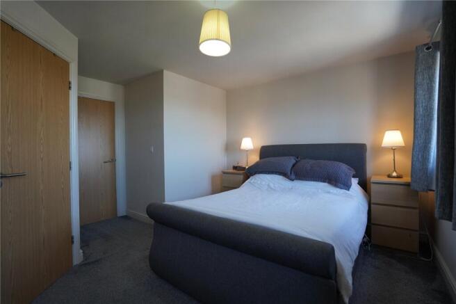 4 bed Town House for sale Image 9